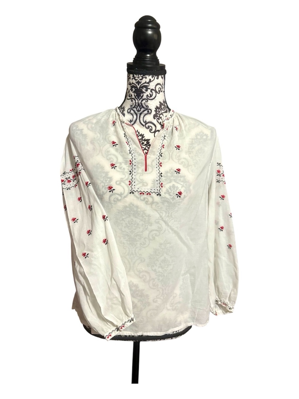 Vintage Ukrainian Folk White Blouse with  Embroidered Flowers